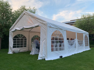 Professionele partytent te koop van 5x10 meter met 50mm buizenframe (hier op foto tent van 4x8)