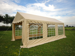 Professionele pvc partytent 6x4 in kleuren beige en wit, compleet met zijwanden en tochtflappen. Voordelig geprijsd, maar toch prima kwaliteit!