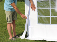 Pootflappen maken de tent volledig winddicht.