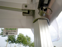 Uiterst sterke en brandvertragende zeilen van 550 gr/m² + stevig aluminium frame en koppelstukken